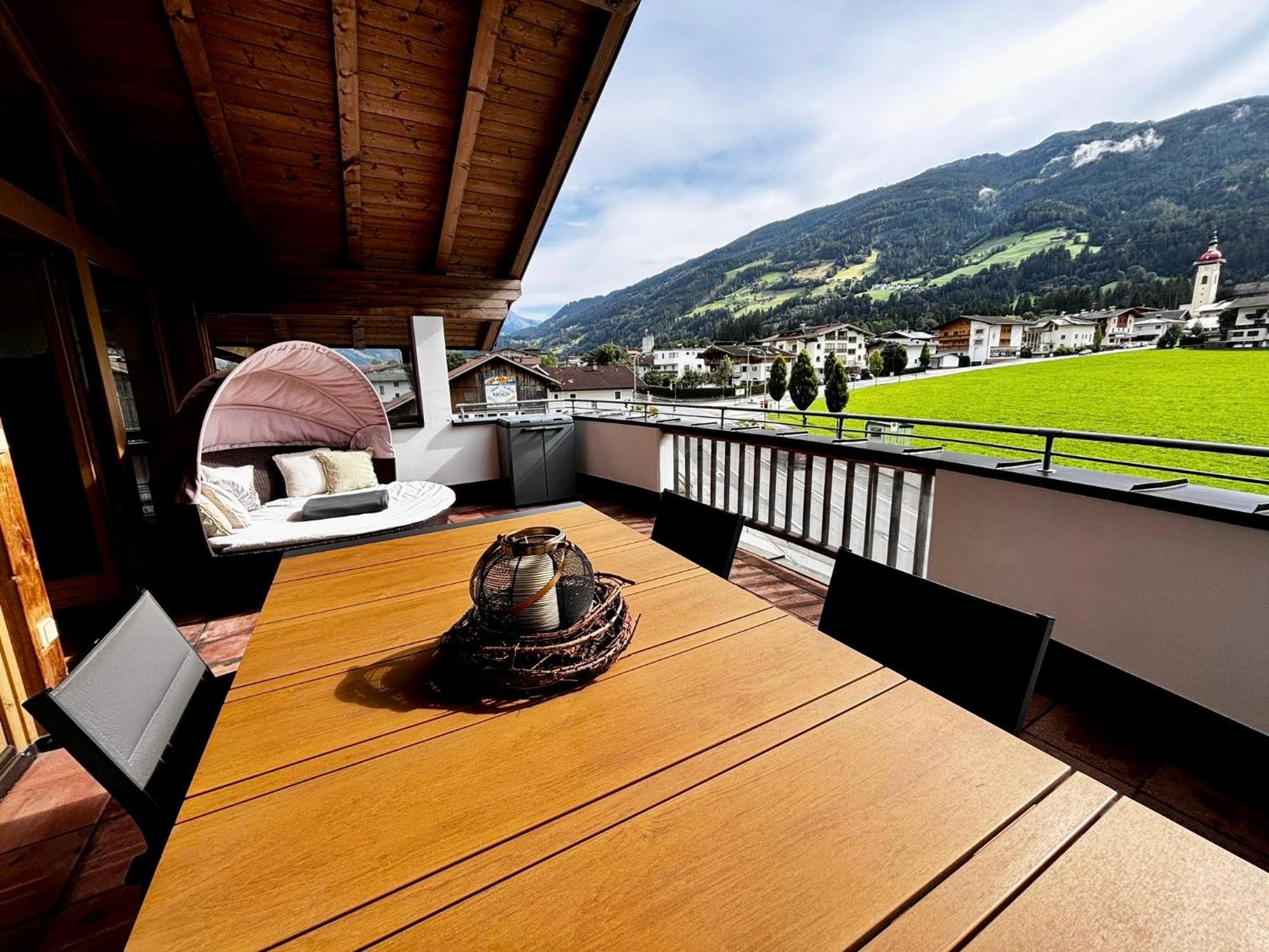 Apart Hartl Ried im Zillertal Dış mekan fotoğraf