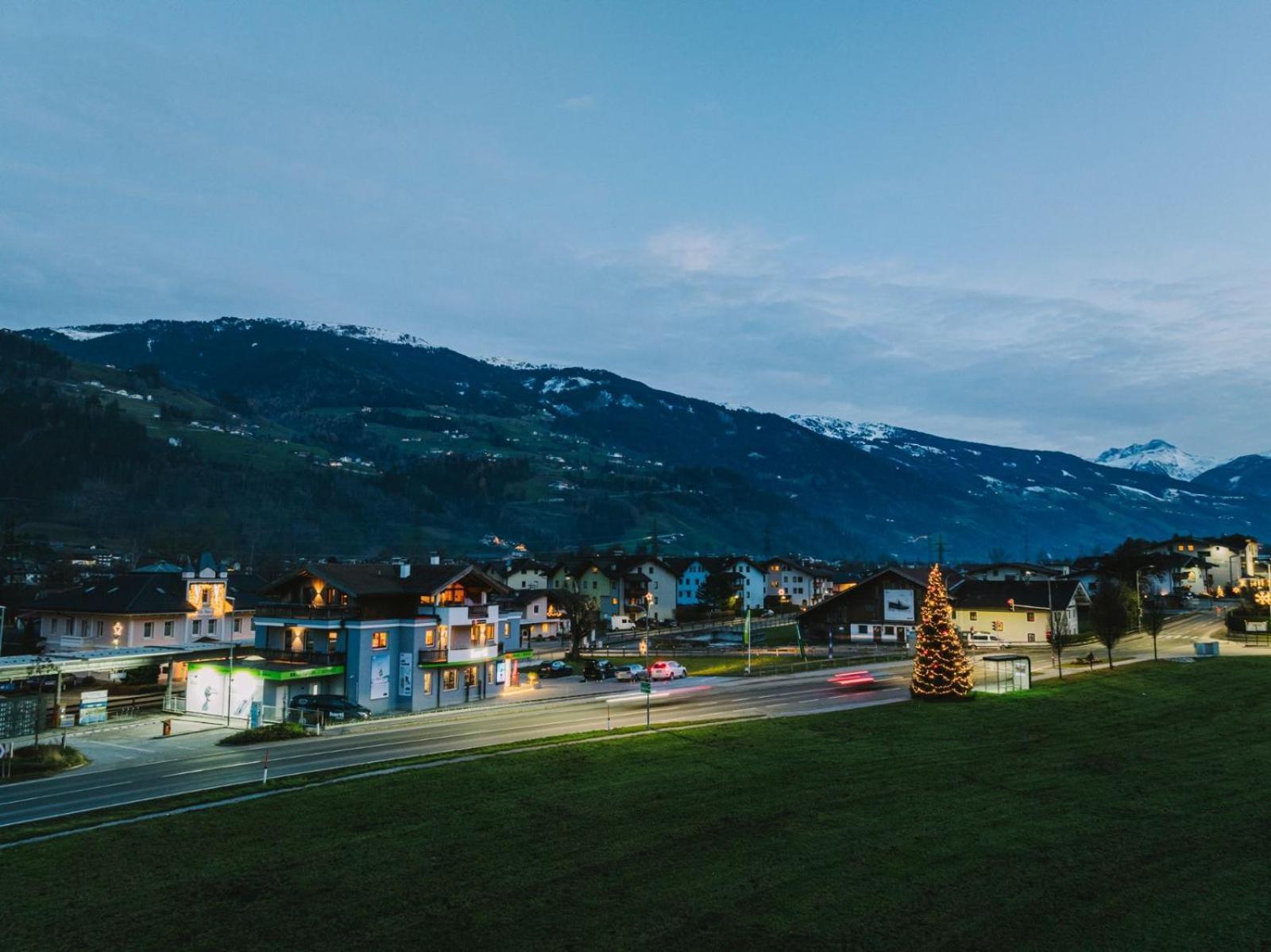 Apart Hartl Ried im Zillertal Dış mekan fotoğraf